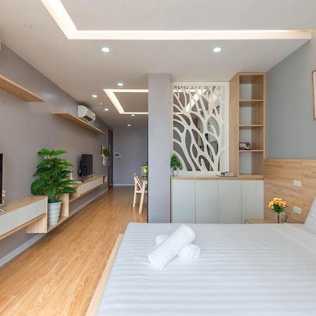 22Housing Hotel & Residence 81 Linh Lang Hanoi Buitenkant foto