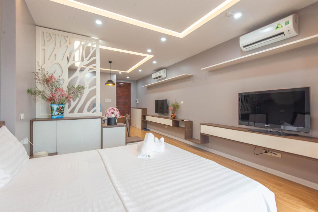 22Housing Hotel & Residence 81 Linh Lang Hanoi Buitenkant foto